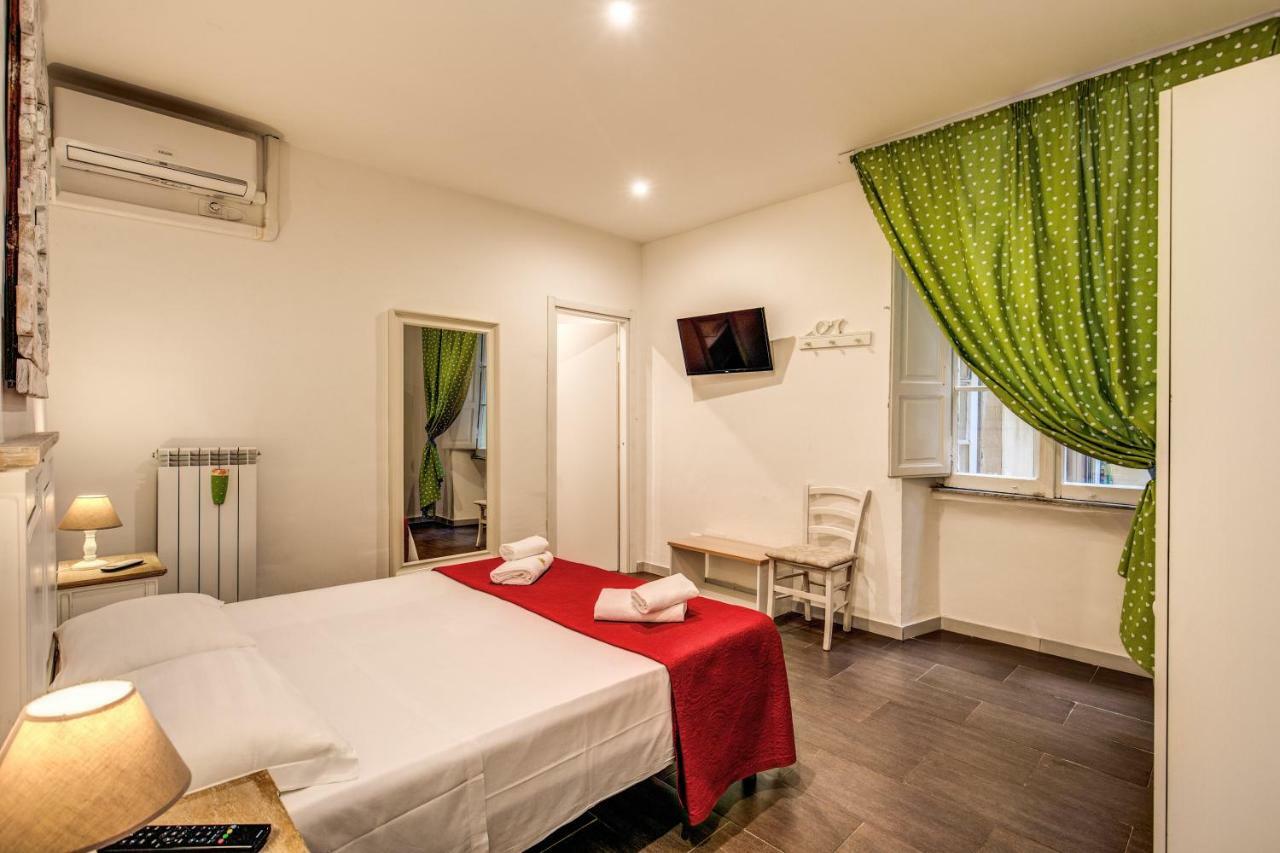 Guest House O Affittacamere La Civetta Di Trastevere B ローマ エクステリア 写真
