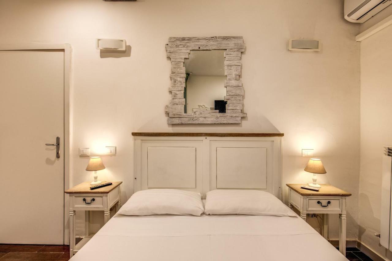 Guest House O Affittacamere La Civetta Di Trastevere B ローマ エクステリア 写真