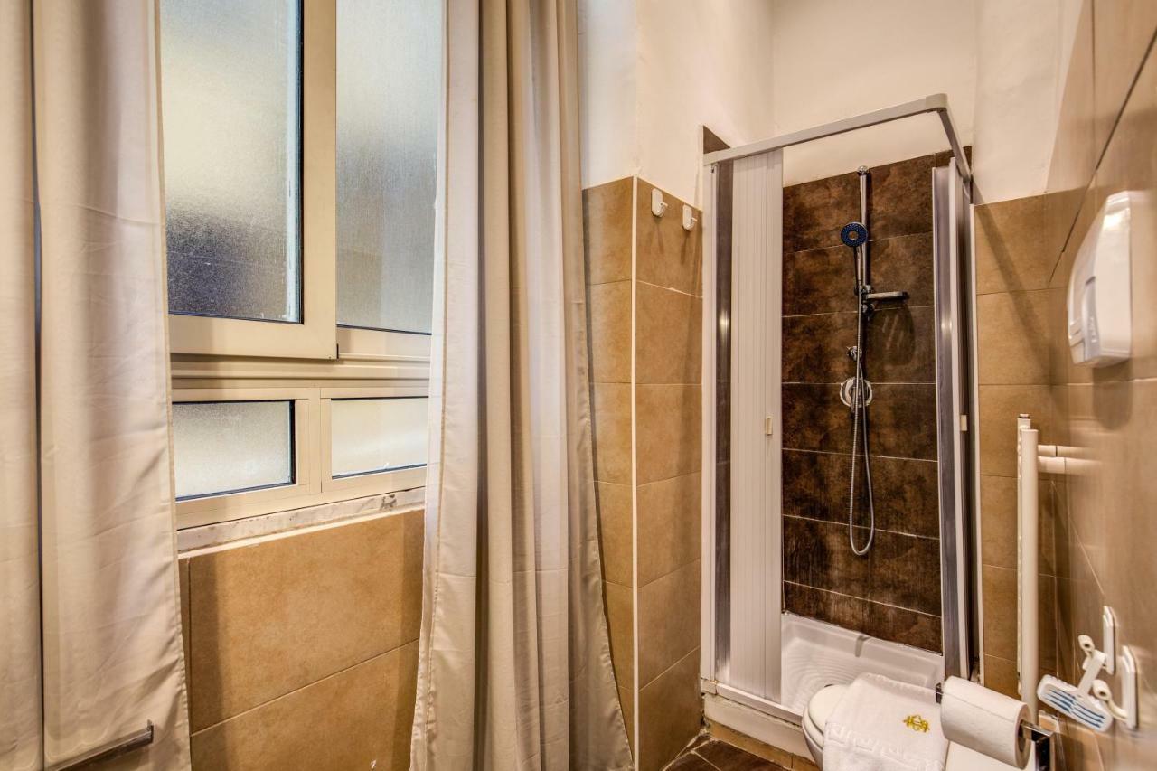 Guest House O Affittacamere La Civetta Di Trastevere B ローマ エクステリア 写真