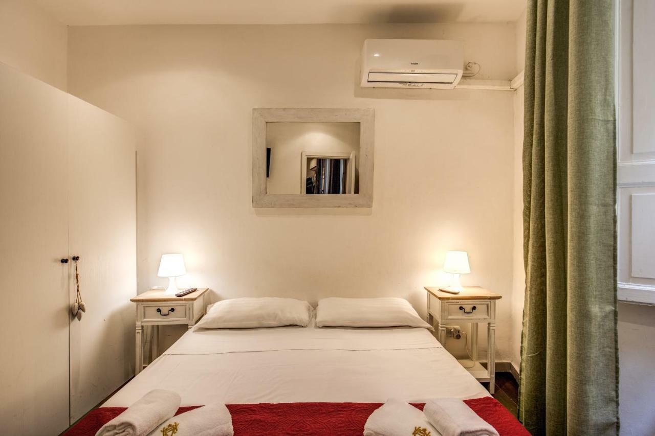 Guest House O Affittacamere La Civetta Di Trastevere B ローマ エクステリア 写真